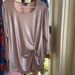 Excellent soft rose gold color top for party.
